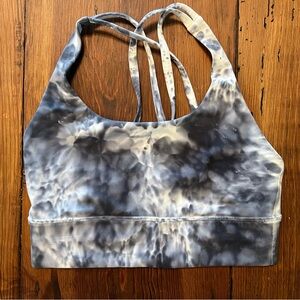 Lululemon sports bra size 6